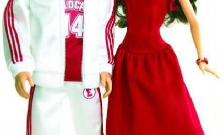 Swoich twarzy lalkom użyczają gwiazdy i celebryci, jak para głównych bohaterów filmu "High School Musical": Zac Efron i Vanessa Hu