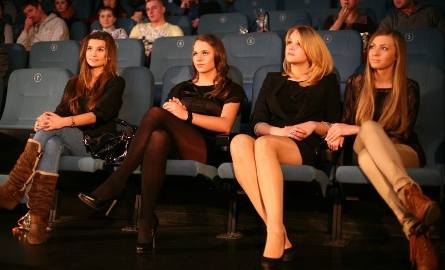 Amanda Wieczorek, Paulina Bochyńska, Natalia Kasperska i Kinga Białas (w kolejności od prawej) gościły w czwartkowy wieczór w radomskim kinie Helios