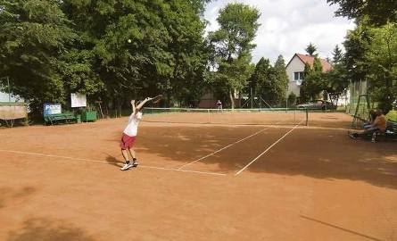 Rozegrano pierwszy turniej mistrzostw Żnina juniorów 2015 w tenisie ziemnym