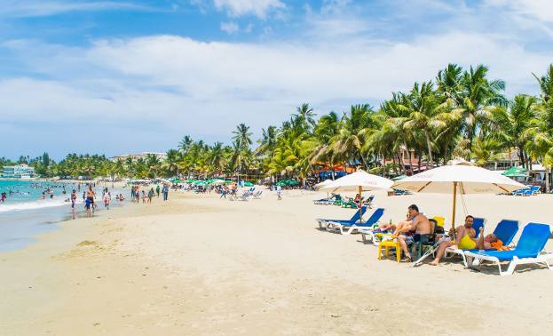 Wybór ośrodka wypoczynkowego na Dominikanie to raczej kwestia aktualnej oferty biur podróży i cen. Kto chce, ten znajdzie dla siebie moc atrakcji zarówno
