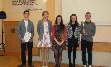Drugie miejsce w kategorii gimnazjów wywalczyli uczniowie Społecznego Gimnazjum w Starachowicach.