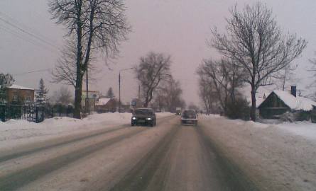 Tak wyglądała DK 9 w okolicach Skaryszewa przed godziną 9 rano.