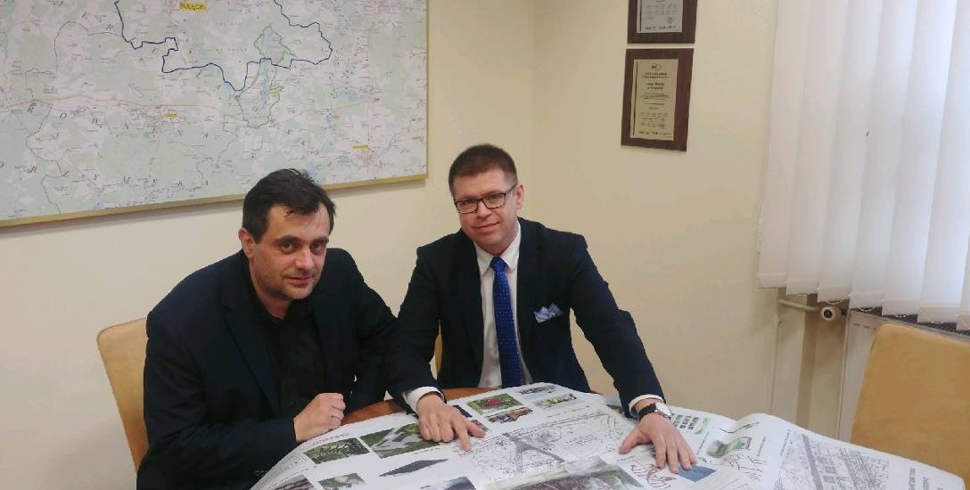 Burmistrz Dariusz Ejchart (z lewej) potwierdza kandydowanie. Tomasz Prozorowicz mówi dziś: nie