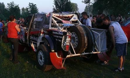 Uszkodzony samochód Węgrów