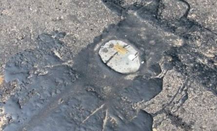 Czujniki pod asfaltem badające stan nawierzchni