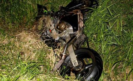 Tragedia na drodze K61. W okropnym wypadku zginął motocyklista (zdjęcia)