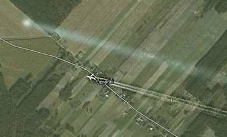 Niezidentyfikowany obiekt latający nad Polską. Czyżby to było UFO? Zobacz zdjęcie satelitarne i sam oceń