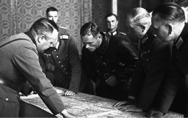 Rozmowy oficerów Wehrmachtu i Armii Czerwonej o wytyczeniu bieżącej linii rozgraniczenia wojsk na zaatakowanym terytorium