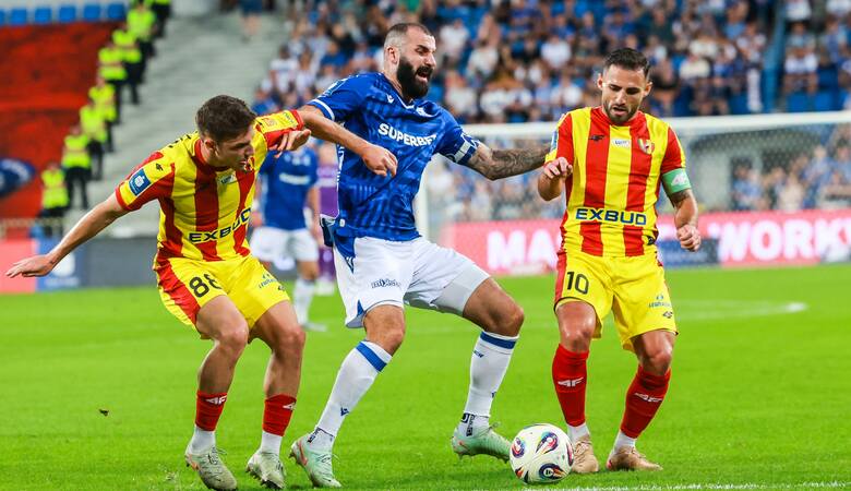 Ten transfer jest już niemal pewny. Piłkarz Korony Kielce zabrał głos. "Życiowa szansa"