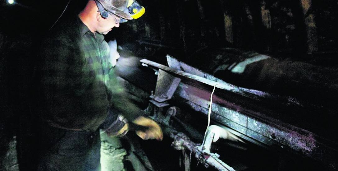 Związkowcy postulują, by podwyżki dla górników w wyrobiskach wyniosły 585 zł miesięcznie