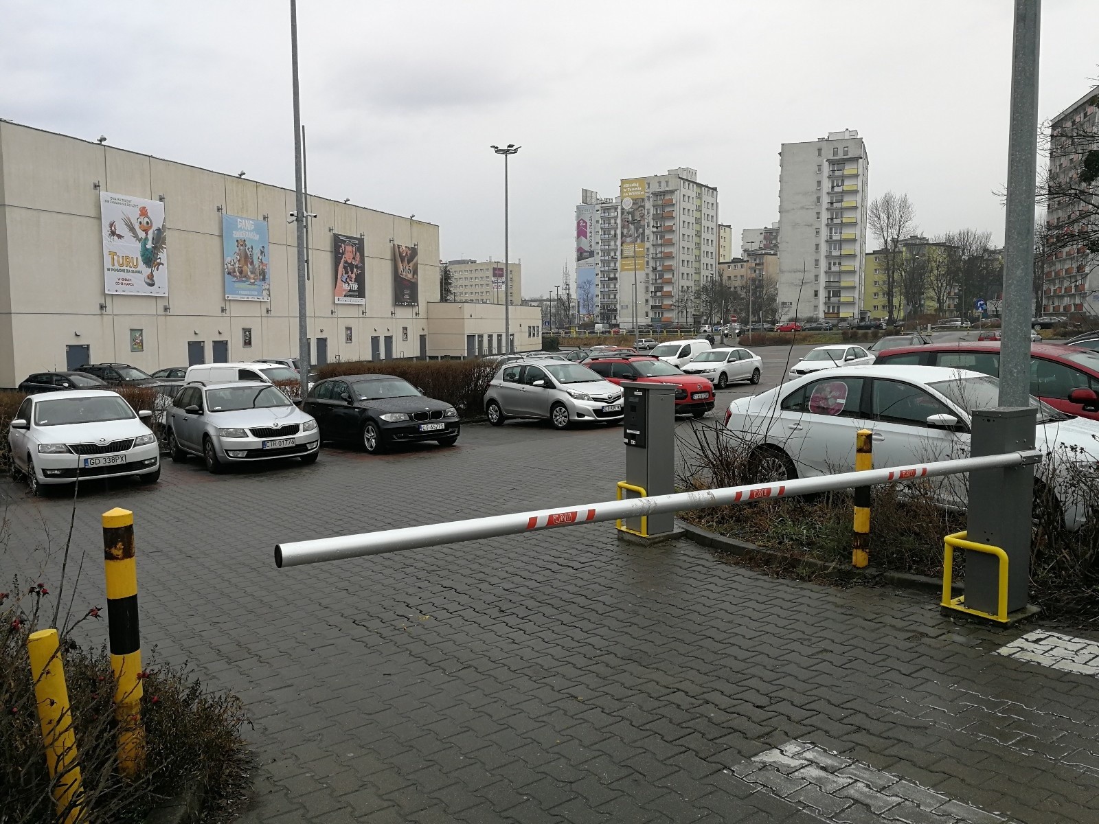 Darmowe parkingi w okolicach starówki w Toruniu. Gdzie