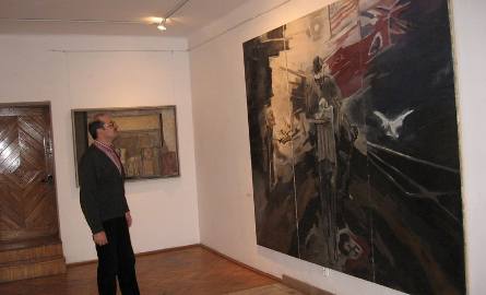Po raz pierwszy muzeum pokazuje podarowany w 2010 roku monumentalny obraz Jerzego Ćwiertni "Wyzwolenie”.