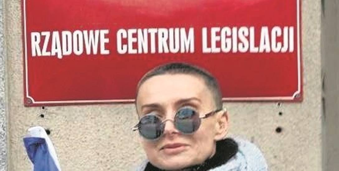 Dagmara Chraplewska-Kołcz jutro rozpoczyna głodówkę pod kancelarią premiera.