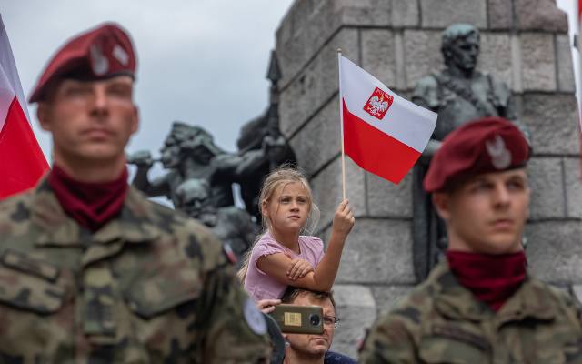 Kraków uczcił 80. rocznicę wybuchu Powstania Warszawskiego. W godzinę 