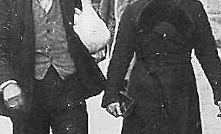 1946 rok. Powrót z targu. Marcin Polanowski z córką