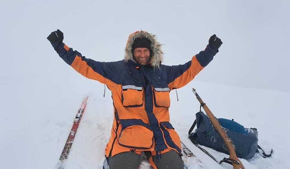 Film do artykułu: Piotr Śliwiński z Podkarpacia dzisiaj rano zdobył najwyższy szczyt Spitsbergenu [ZDJĘCIA]