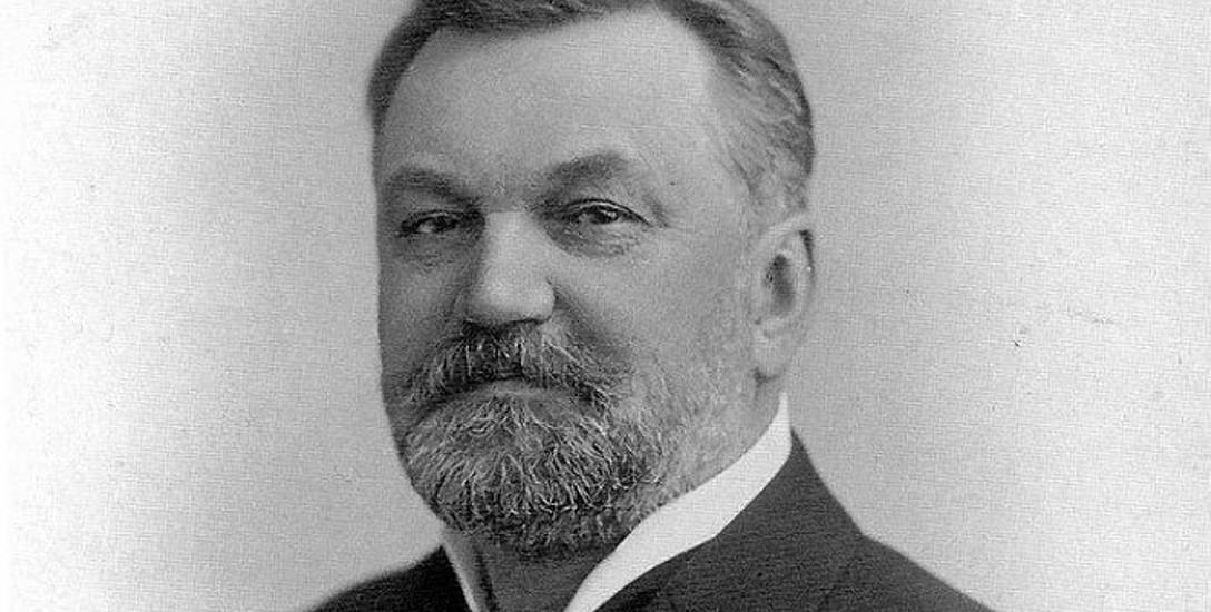 Erazm Jerzmanowski herbu Dołęga urodził się 2 czerwca 1844 r. w Tomisławicach (Kaliskie), zm. 7 lutego 1909 w Prokocimiu