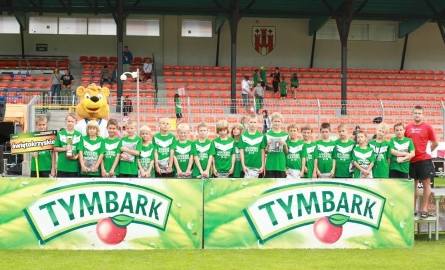 Reprezentacja województwa świętokrzyskiego chłopców, biorąca udział w turnieju "podwórka na stadion o Puchar Tymbarku”.