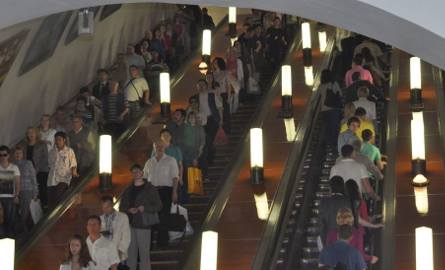 Każdego dnia z moskiewskiego metra korzysta 10- 12 mln pasażerów.