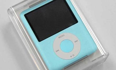 iPod nano 3 - ciej generacji 8GB przenośny odtwarzacz MP4 - 569złOdtwarzanie MP3, MP4, WMA,WAV,AAC,MPEG-4, zasilanie akumulatorów audio- 24h, video-