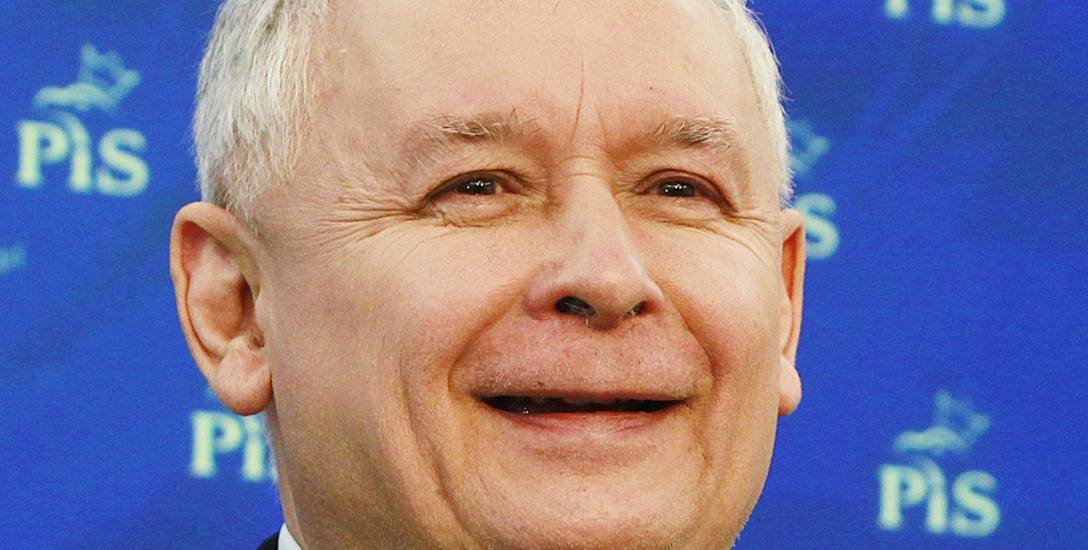 Prezes Jarosław Kaczyński to od paru lat mistrz psychologii politycznej. Jeśli nie ma w najbliższym otoczeniu jakiegoś znakomitego pijarowca, to czapki