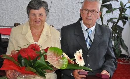 Państwo Agata i Marian Młynarczykowie mogą pochwalić się 50-letnim stażem. W lutym obchodzili okrągłą rocznicę wspólnego życia.