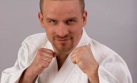 Główny organizator imprezy Wojciech Dudkowski zaprasza na Galę MMA & K1.
