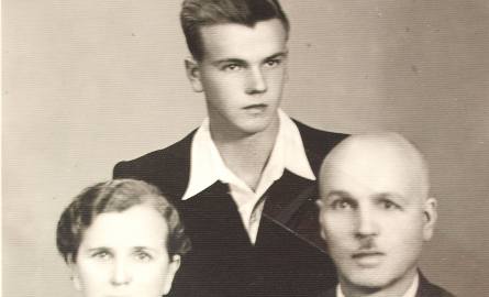 Drohobyczanie Franciszka (1901–1976) i Franciszek (1898–1970) Kawalcowie, którzy po wojnie osiedli w Kluczborku. W środku ich syn Wacław Kawalec – urodzony