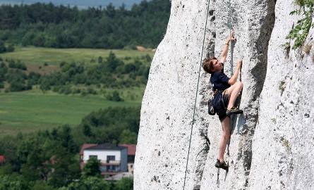 Filip Chrapowicki ma dopiero 14 lat, ale bez trudu  wspina się na skały, które często budzą lęk jego bardziej doświadczonych kolegów.