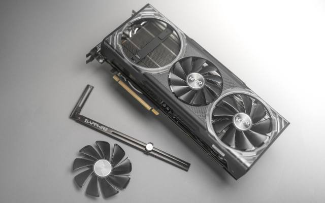 Sapphire Radeon RX Vega 64 Nitro +: Nowe karty w drodze do sklepów