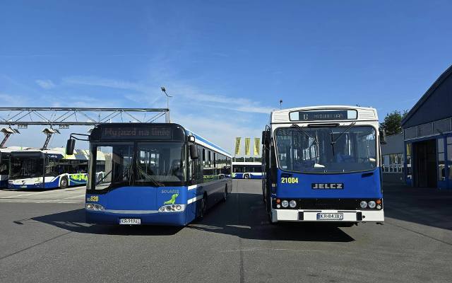 Zabytkowe autobusy i tramwaje wyjechały na ulice Krakowa. „Linia G rusza podbijać miasto”