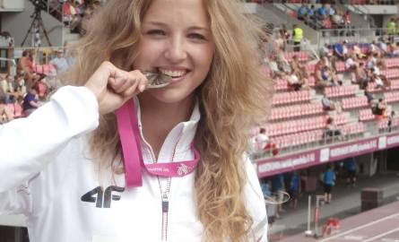 Lipiec’13. Karolina Kołeczek, zawodniczka Trójki Sandomierz na Młodzieżowych Mistrzostwach Europy w Tampere w Finlandii została wicemistrzynią Europ