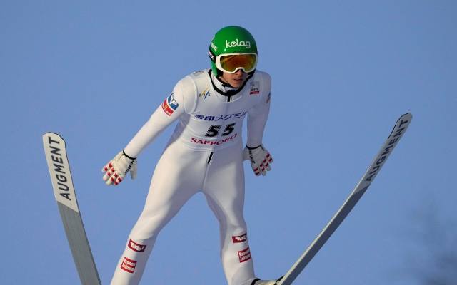 Michael Hayboeck i Daniel Tschofenig nie wystąpią w sobotnich zawodach Pucharu Świata w skokach narciarskich w Bad Mitterndorf