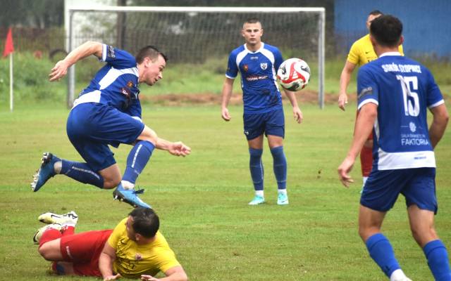 IV LIGA PIŁKARSKA. W premierze jesieni Orzeł Ryczów pokonał Sokoła Słopnice. WIDEO, ZDJĘCIA