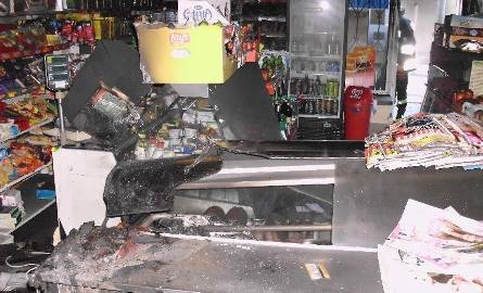 Pożar w sklepie w Kielcach. Uszkodzony sprzęt i towar 