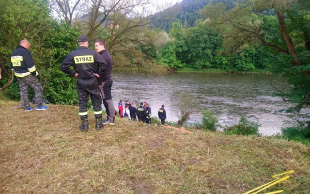 Tragedia w Pieninach. W Dunajcu utopił się 43-letni mężczyzna [ZDJĘCIA]