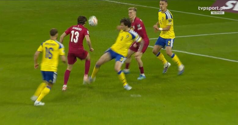 Szwedzi szykują się na mundial. Sprowadzili do siebie fryzjera na własny koszt