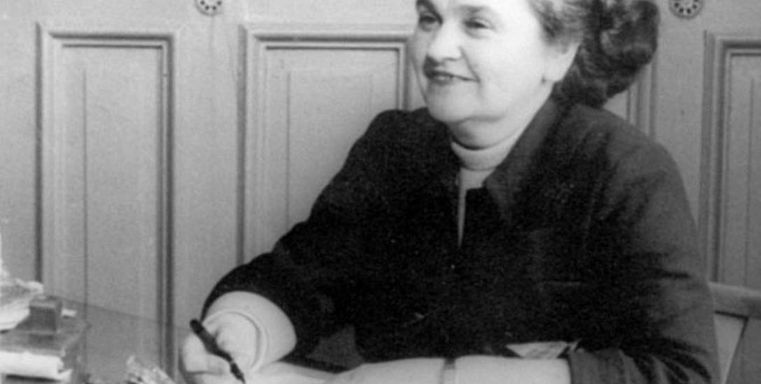 Helena Żybułtowska jest pionierką polskiego Stargardu. Pełniła funkcję wiceburmistrza. Wiele po wojnie robiła dla miasta