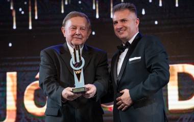 Józef Dąbek, prezes Kopalni Morawica, SPS Construction z Kielc i Hotel Słoneczny Zdrój z Buska z nagrodą VIP-a 2019