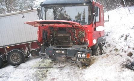 Zniszczona kabina ciężarówki