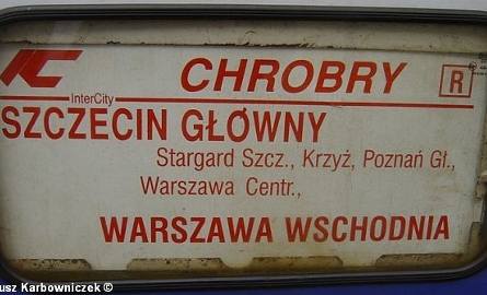 W miejscowości Krzewie pociąg relacji Warszawa-Szczecin wypadł z torów