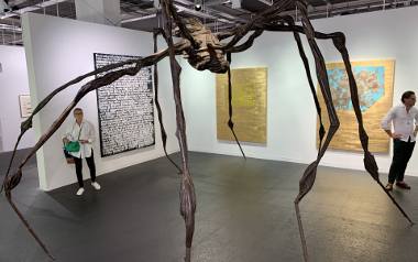 „Pająk” Louise Bourgeouis to najdrożej sprzedane dzieło sztuki na targach Art Basel 2022. Kosztowało 40 mln dolarów