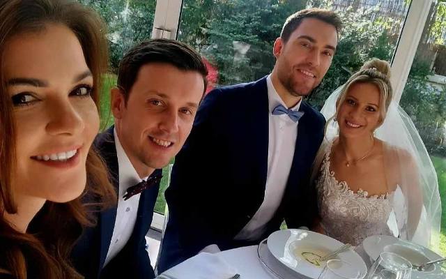 Marta Domachowska i Jerzy Janowicz wzięli ślub – zdjęcia. Na weselu bawiła się Agnieszka Radwańska