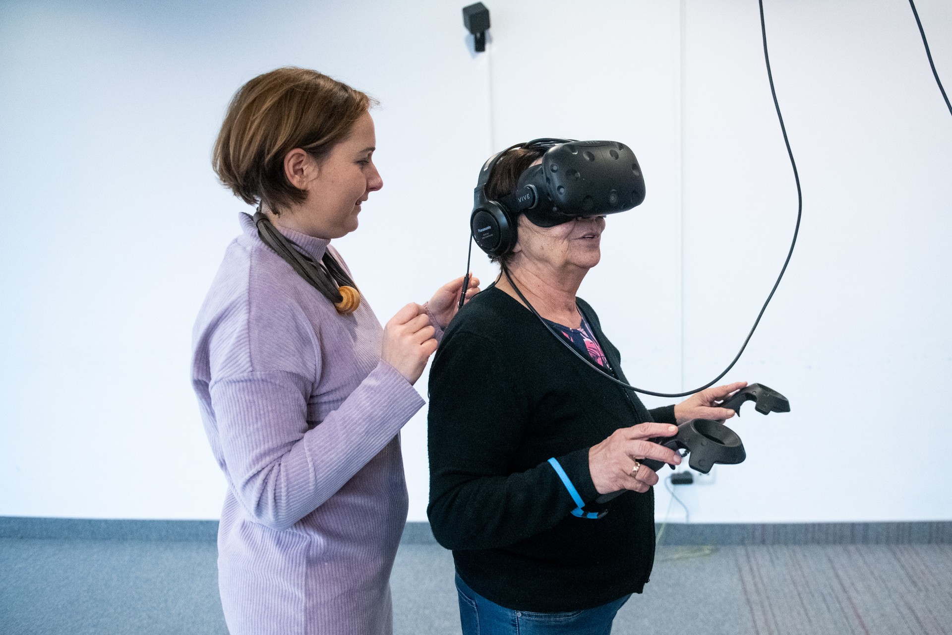 Thanks to virtual reality, leaders of the Wielkopolskie Alzheimer's Association can instantly find themselves in a different space, not