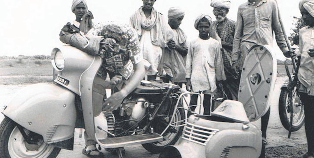 Na przełomie lat 50. i 60. Osę M 50 testowano w Indiach. Próby wykazały, że w gorącym klimacie chłodzenie osłoniętego nadwoziem silnika było niewyst