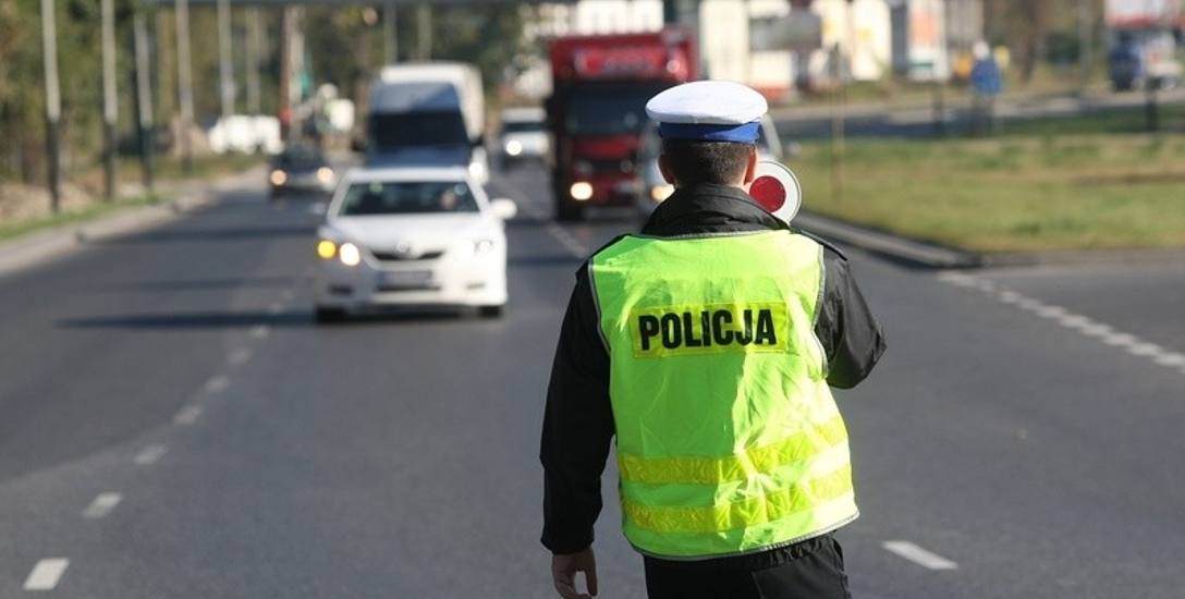 Policjanci skontrolują kierowców i sprawdzą, czy piesi są bezpieczni na drodze