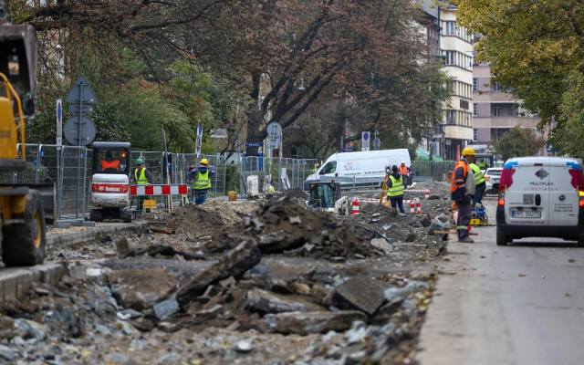 Kraków. Jeden abonament postojowy na dwie podstrefy na czas remontu Królewskiej