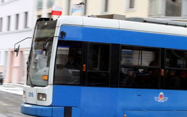 Pracownicy MPK Kraków w żałobie. W piątek tramwaje i autobusy zostaną udekorowane kirem