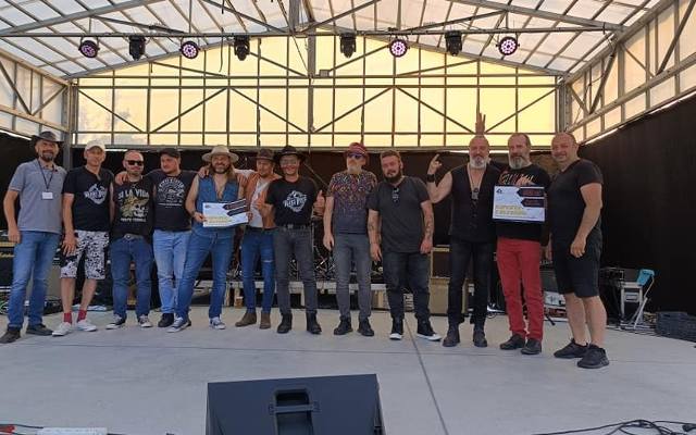 Zespół Sztof z Gietrzwałdu laureatem przeglądu w Charsznicy ”Kapusta z Bluesem 2024” 