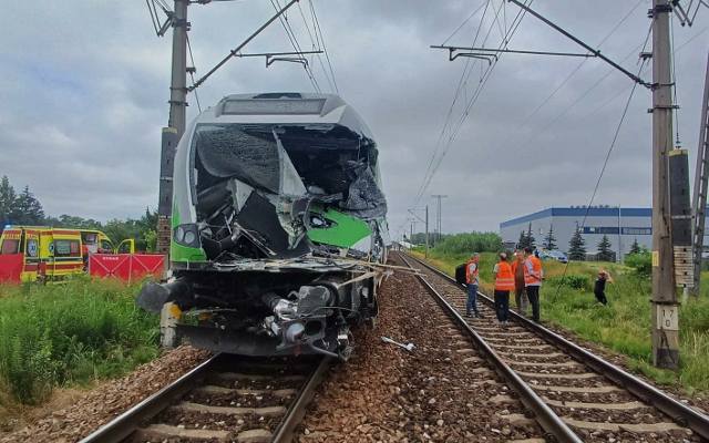 Tragiczny wypadek kolejowy pod Warszawą w Ołtarzewie. Nie żyje pochodzący z Kutna maszynista Kolei Mazowieckich